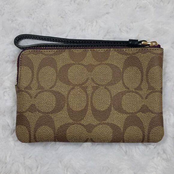 Disney X Coach Corner Zip Wristlet In Signature Canvas With Patches - Picture 4 of 7